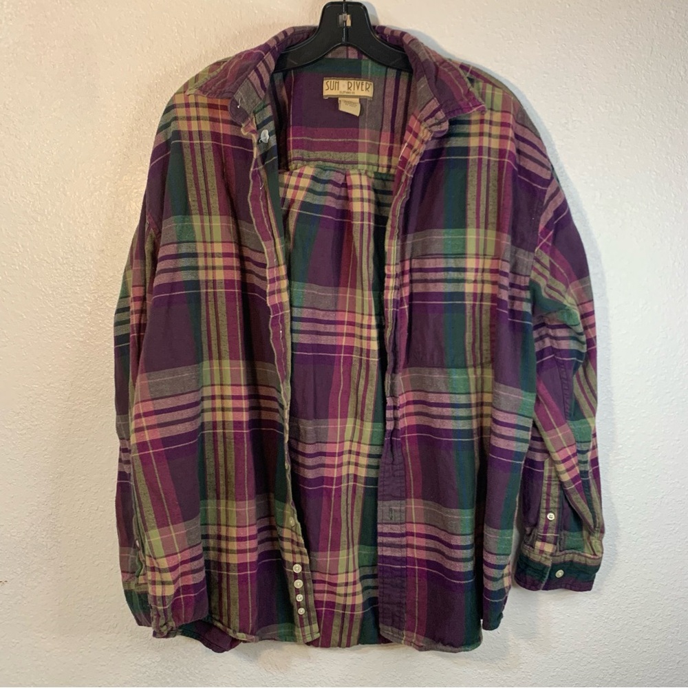 90s Grunge Purple Plaid Flannel size L Long Sleeve Button Down Shacket